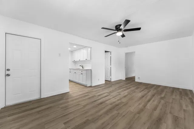  Residence photo 5