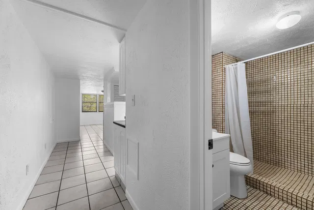 Residence photo 5