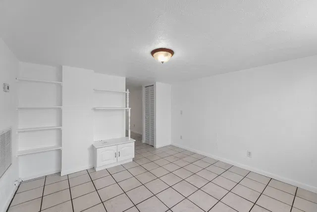 Residence photo 11