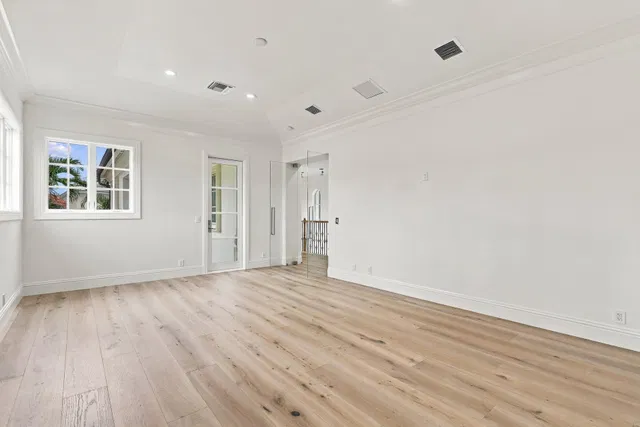  Residence photo 35
