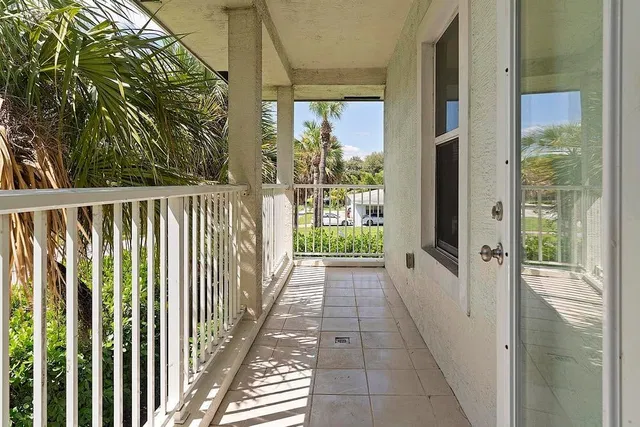  Unit 5 photo 8