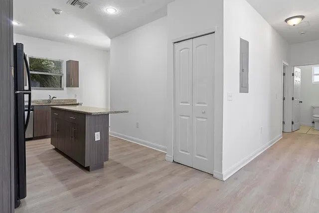  Unit 5 photo 11
