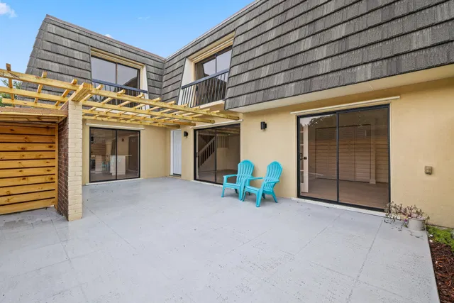 Residence photo 5