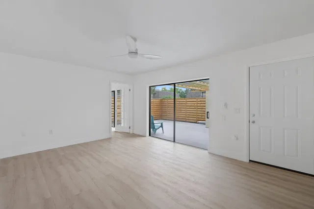 Residence photo 15