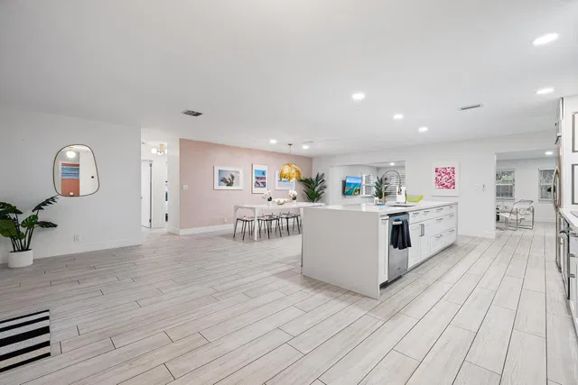  Residence photo 9