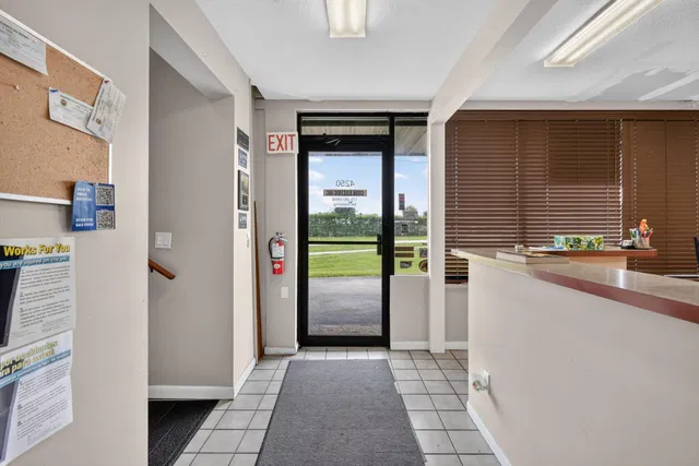 Residence photo 9