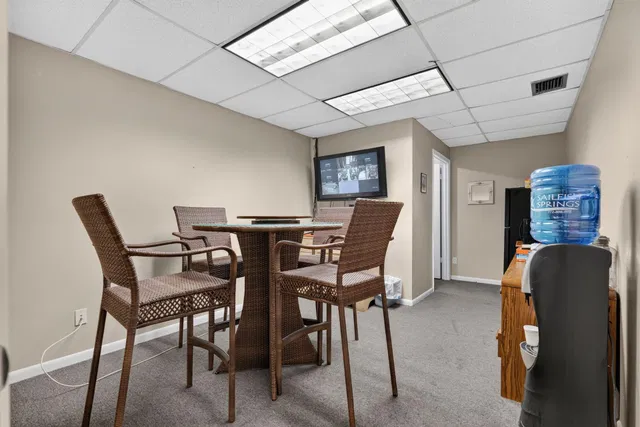 Residence photo 53