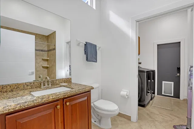 Residence photo 20