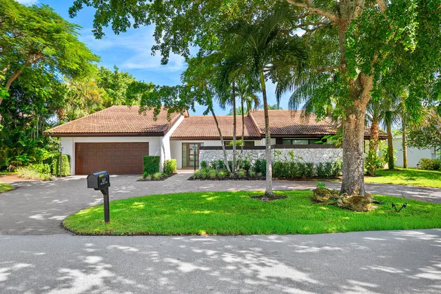 Residence photo 2