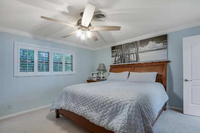Residence photo 28