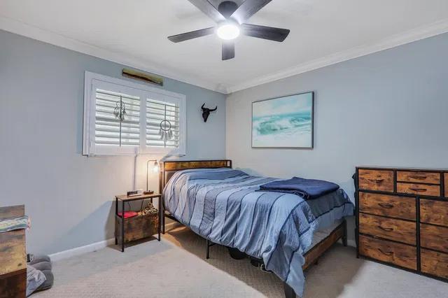 Residence photo 31