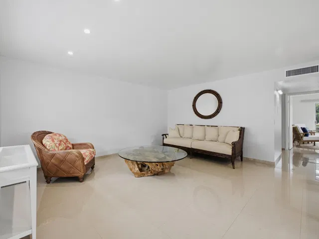 Residence photo 7