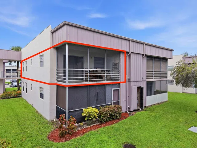 Residence photo 8