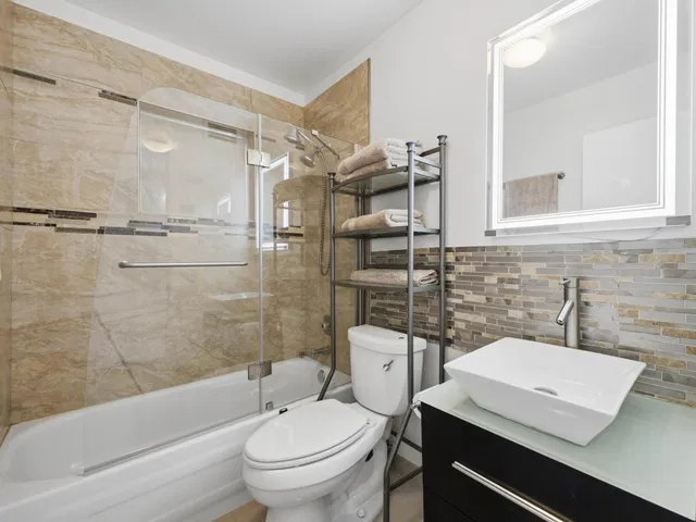 Residence photo 15