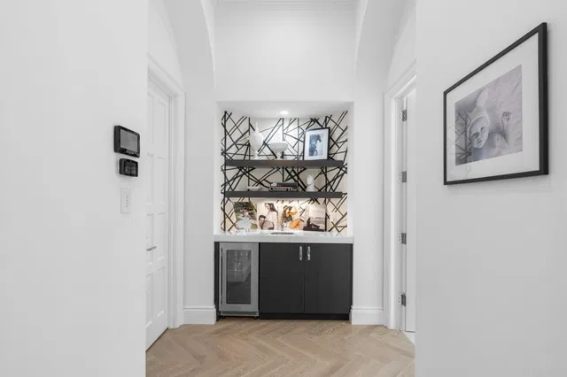 Residence photo 15