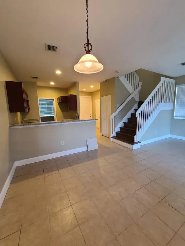Residence photo 11