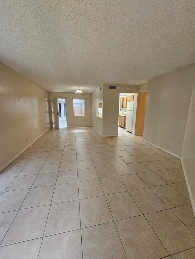 Unit 104 photo 5