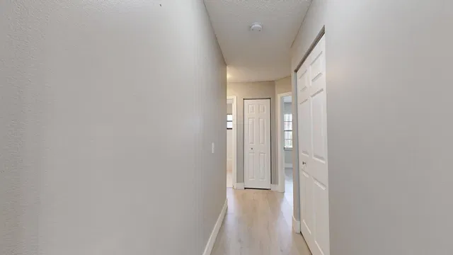 Residence photo 33