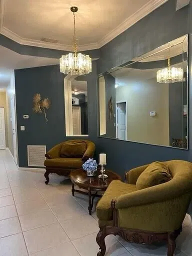 Residence photo 3