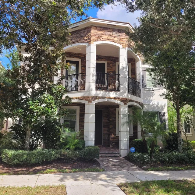 Residence photo 2