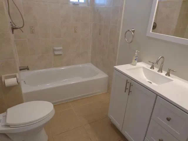 Residence photo 5