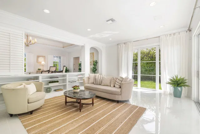 North End Palm Beach Residence photo 5