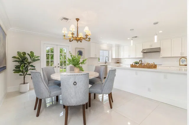 North End Palm Beach Residence photo 7