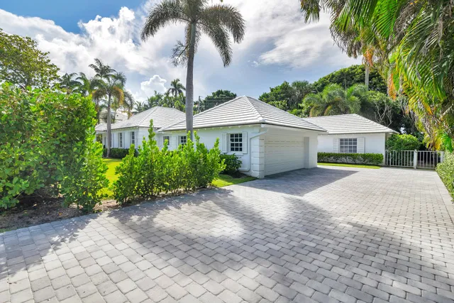 North End Palm Beach Residence photo 18
