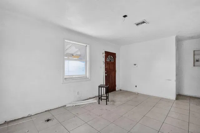  Residence photo 9