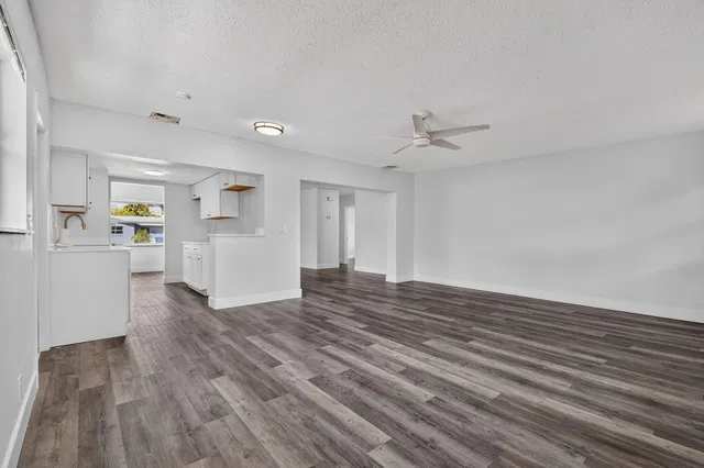 Residence photo 7