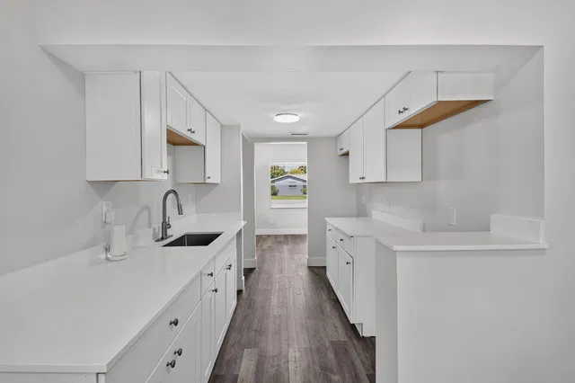 Residence photo 8