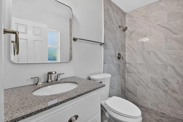 Residence photo 19