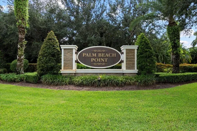 Residence photo 32
