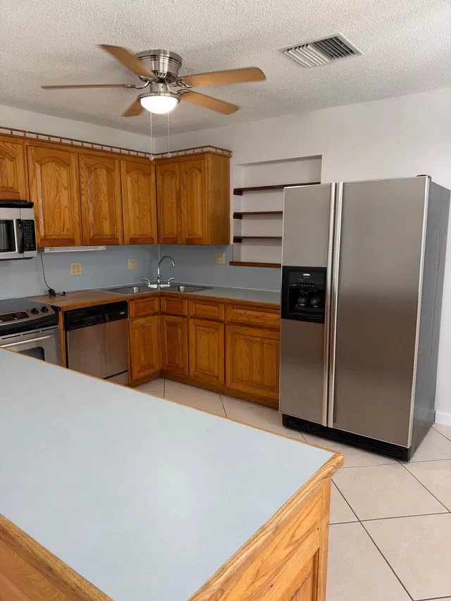 Residence photo 8