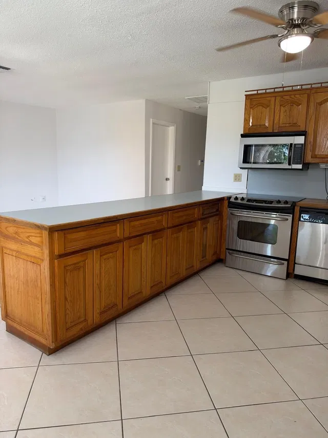 Residence photo 9