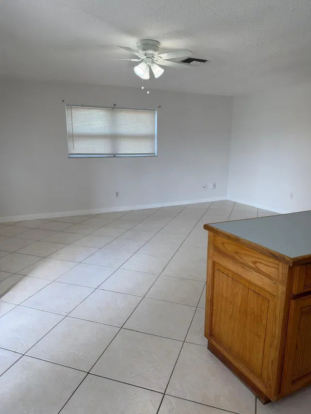 Residence photo 14
