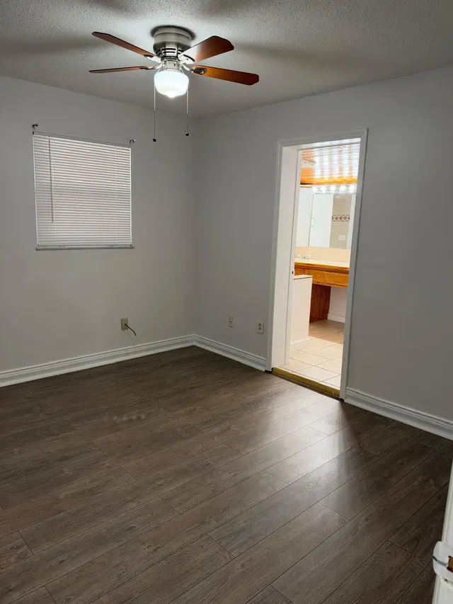 Residence photo 20