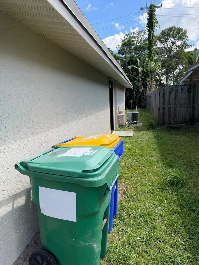 Residence photo 32