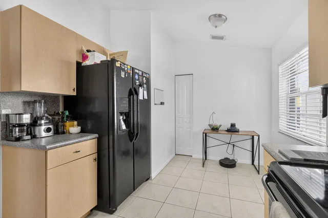 Residence photo 9