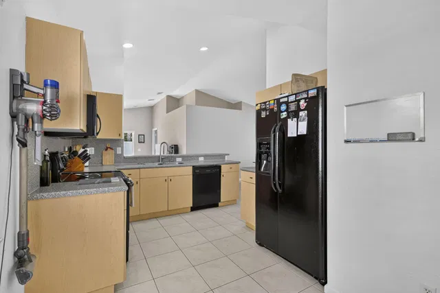 Residence photo 15
