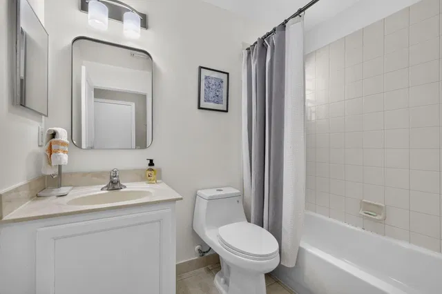 Residence photo 19
