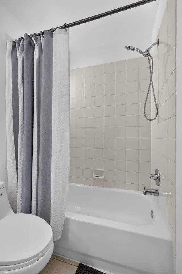Residence photo 20
