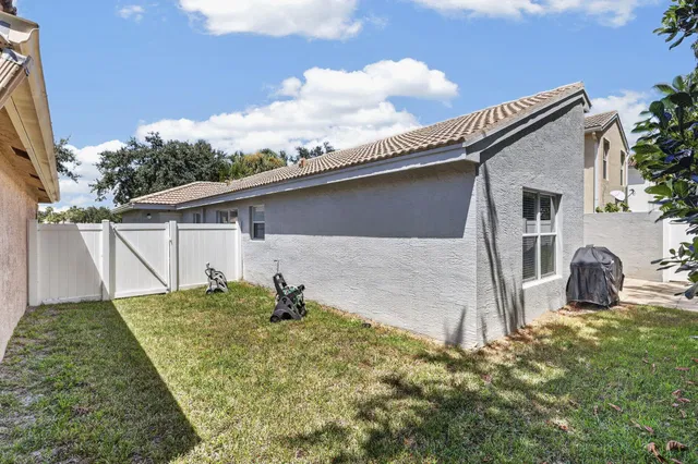 Residence photo 28