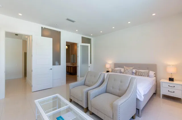  Residence photo 18