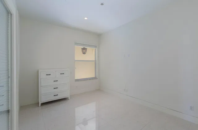  Residence photo 22