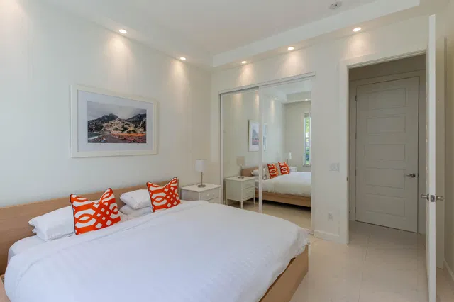  Residence photo 25