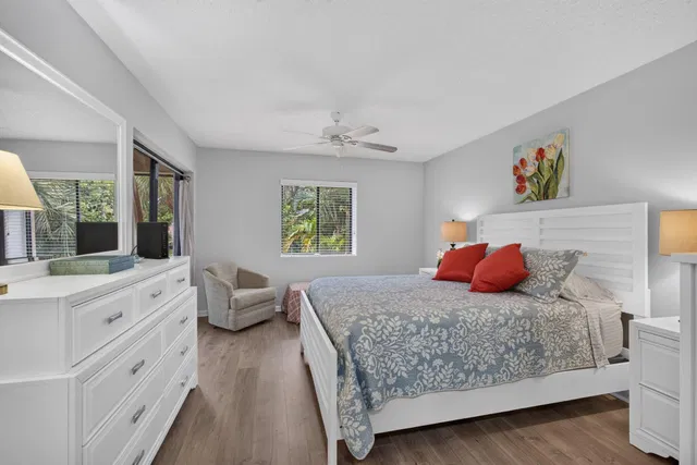PGA National Palm Beach Gardens Unit 201 photo 27