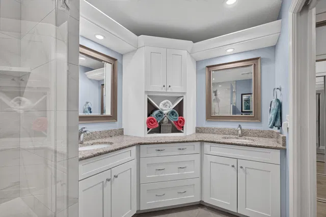 PGA National Palm Beach Gardens Unit 201 photo 30