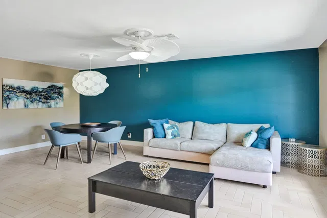  Residence photo 10