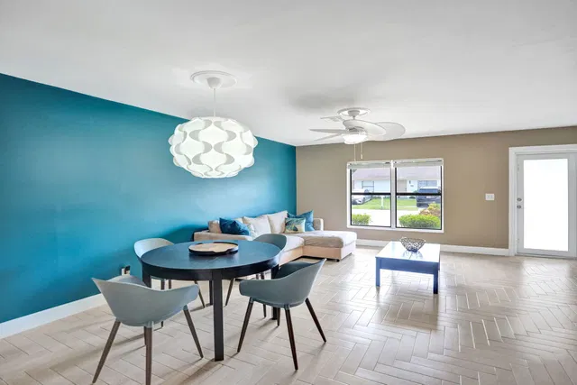  Residence photo 11